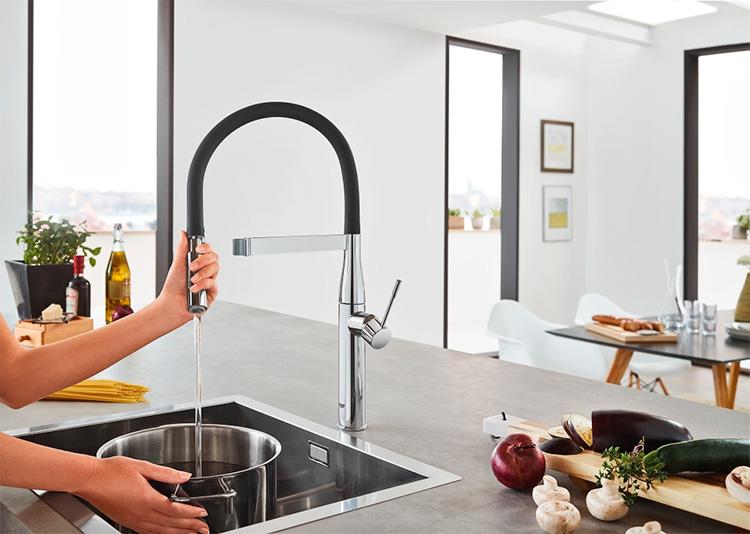Grohe Essence New k&oslash;kkenarmatur m/profi-bruser - Krom