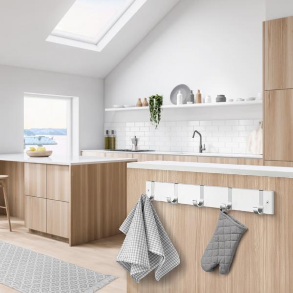 Beslagsboden knager&aelig;kke m/5 knager - Mat hvid/aluminium