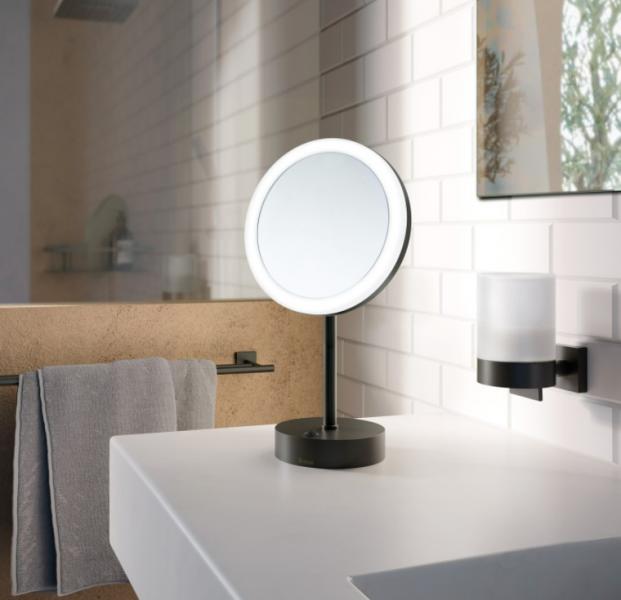 Smedbo Outline kosmetikspejl til bord m/LED lys og 5 x forst&oslash;rrelse - Mat sort