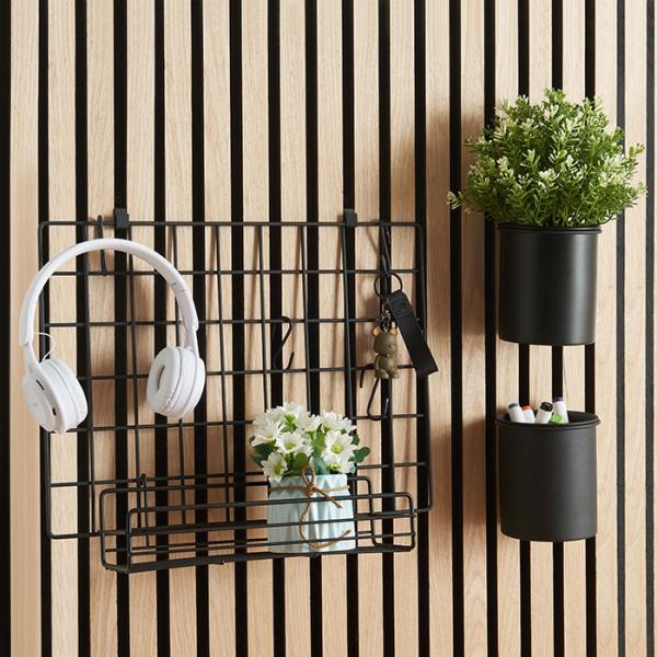 Sort organizer til akustikpanel inkl. 4 S-kroge og hylde