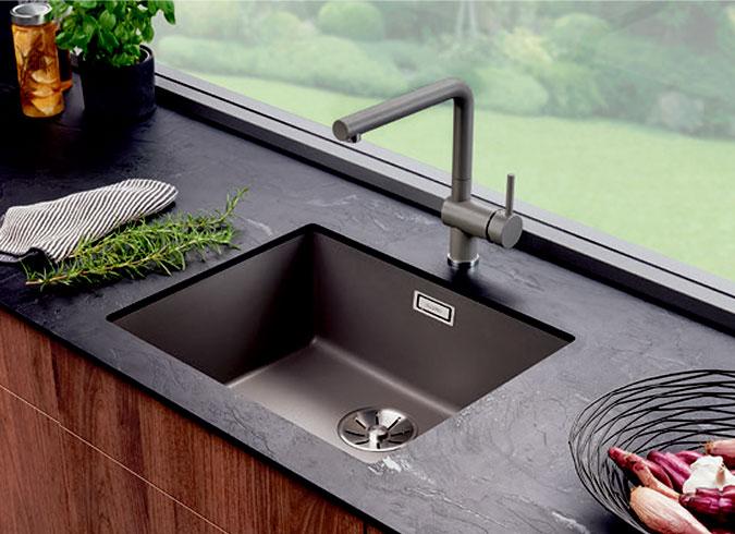 Blanco Subline 500-U k&oslash;kkenvask m/Linus k&oslash;kkenarmatur - Vulkangr&aring;