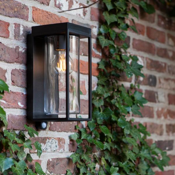 Lutec Flair udend&oslash;rslampe m/sensor og solceller