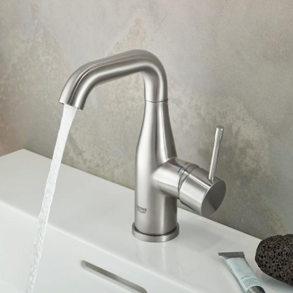 Grohe Essence New M h&aring;ndvaskarmatur m/bundventil - Supersteel