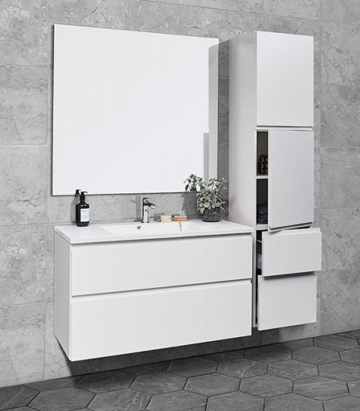 Cass&oslash;e Front h&oslash;jskab m/2 l&aring;ger og 2 skuffer - H&oslash;jreh&aelig;ngslet - Mat hvid