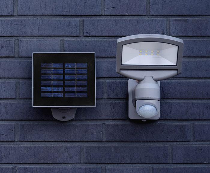 Lutec Solar Sunshine udend&oslash;rslampe m/PIR-sensor og solceller - Gr&aring;