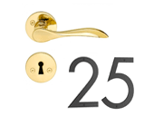 D�rh�ndtag og hus nr